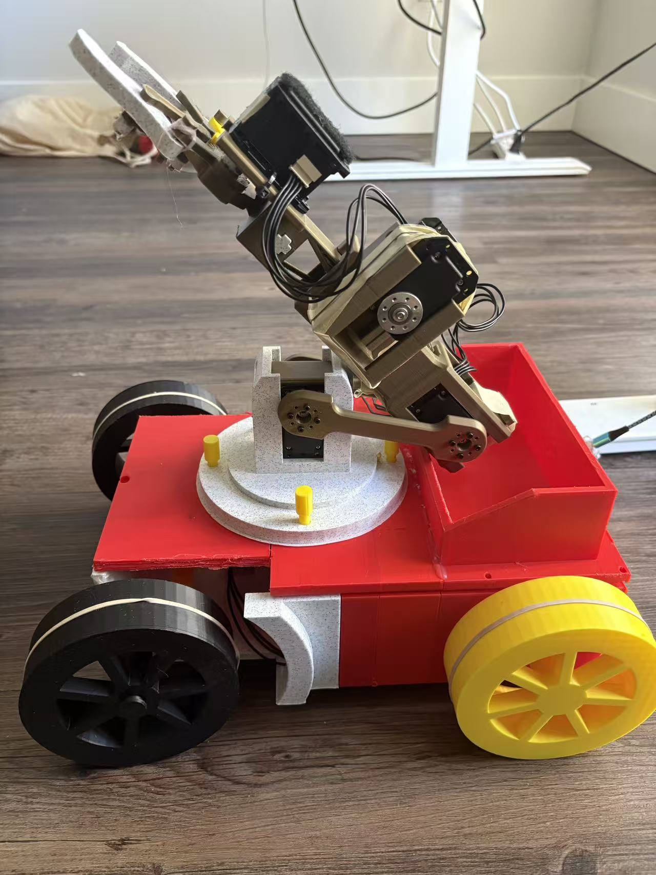 Pick up car mobile platform assembled